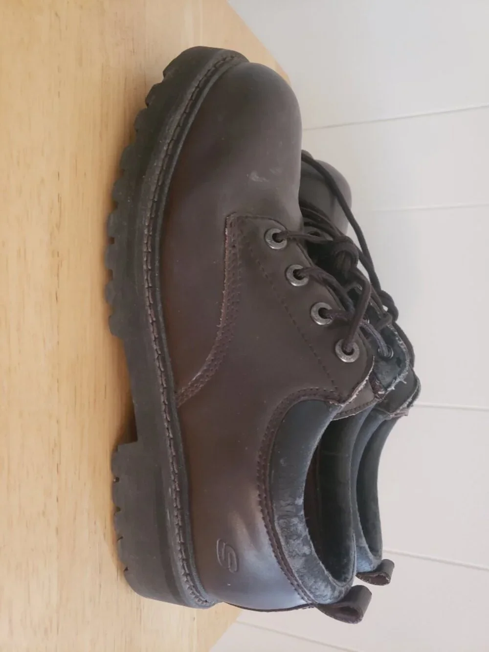 Sketchers Men's Lace Up Boots Size 11.5